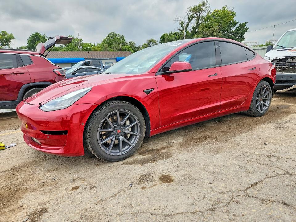 2020 Tesla Model 3 მანქანა იყიდება აუქციონზე, vin: 5YJ3E1EC1LF586477, აუქციონის ნომერი: 62146966