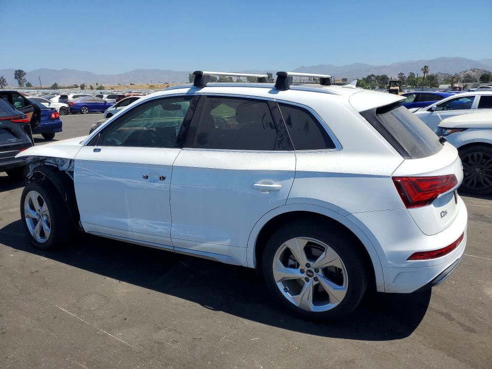 2021 Audi Q5 მანქანა იყიდება აუქციონზე, vin: WA1BAAFY3M2105600, აუქციონის ნომერი: 60090346