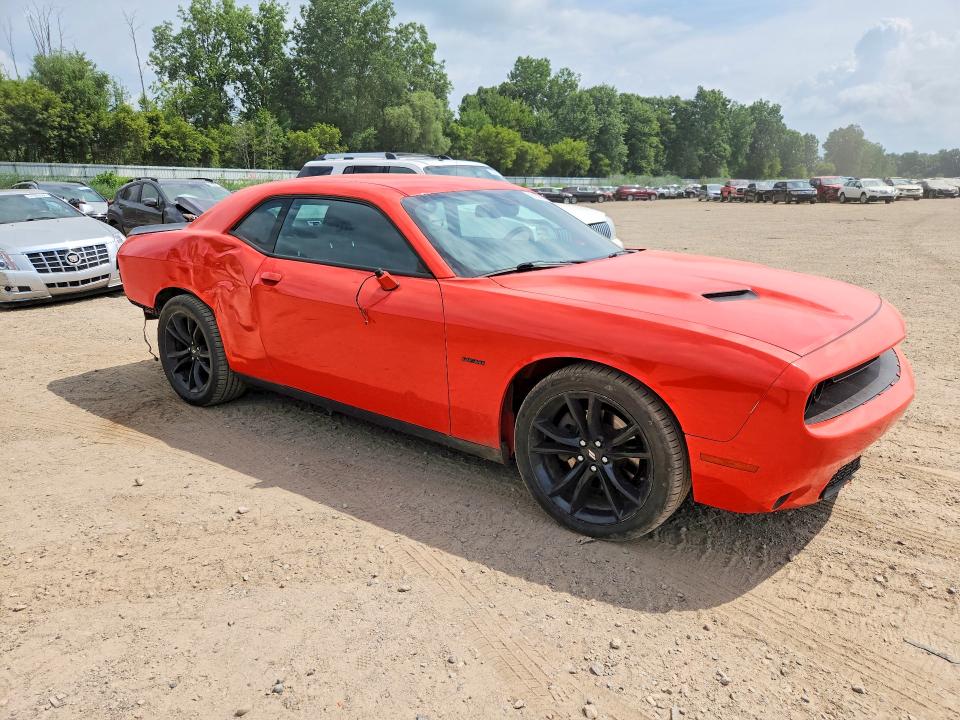 Продаж на аукціоні авто 2018 Dodge Challenger, vin: 2C3CDZBT8JH251377, номер лоту: 61501156