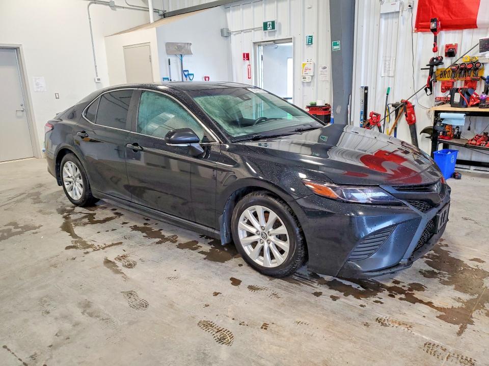 Продаж на аукціоні авто 2019 Toyota Camry, vin: 4T1B11HK0KU688624, номер лоту: 60432206