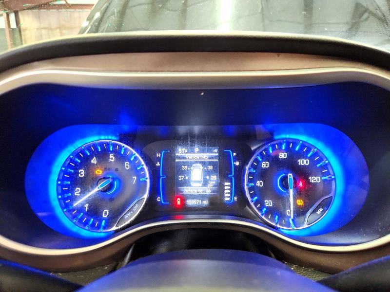 2020 Chrysler Voyager მანქანა იყიდება აუქციონზე, vin: 2C4RC1DG1LR172477, აუქციონის ნომერი: 62225466