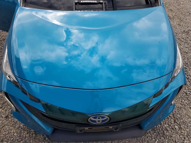59302006 :رقم المزاد ، JTDKARFP8J3077018 vin ، 2018 Toyota Prius Prime مزاد بيع