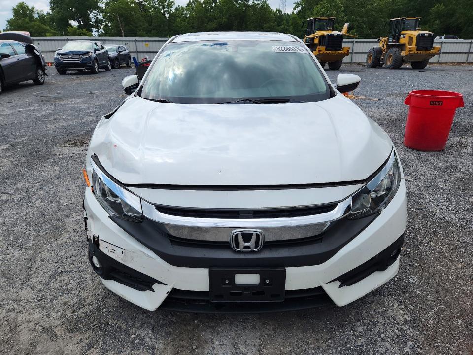 Aukcja sprzedaży 2018 Honda Civic, vin: JHMFC1F33JX021568, numer aukcji: 62863036