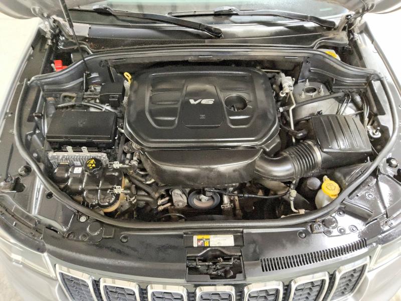 61105186 :رقم المزاد ، 1C4RJFAG0JC225652 vin ، 2018 Jeep Grand Cherokee مزاد بيع