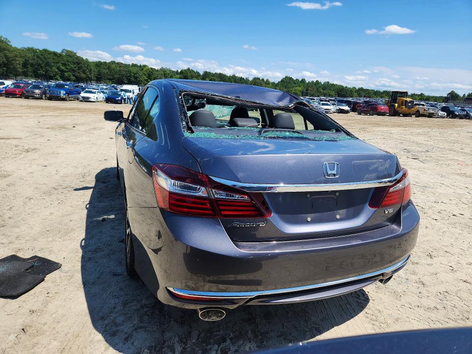 Продаж на аукціоні авто 2016 Honda Accord, vin: 1HGCR3F86GA033009, номер лоту: 62583086