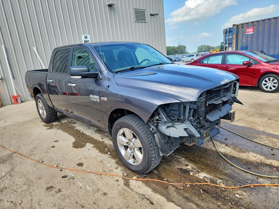 59119756 :رقم المزاد ، 1C6RR7LT1FS557161 vin ، 2015 Ram 1500 مزاد بيع