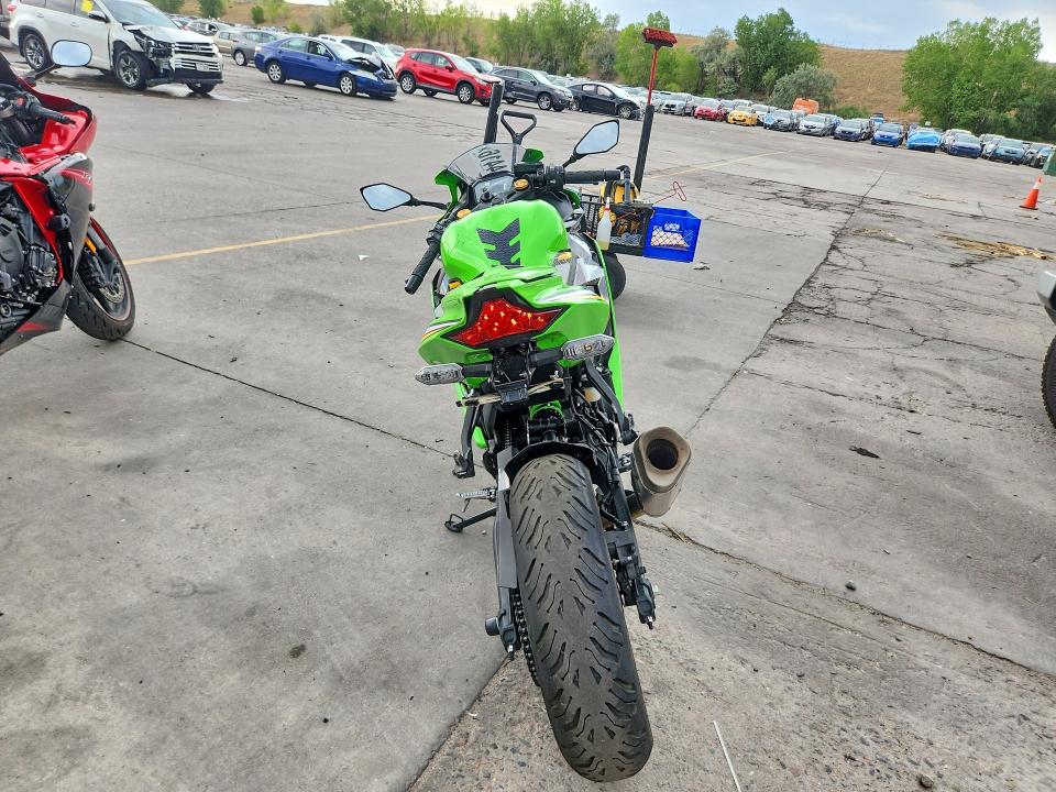 2025 Kawasaki Zx400 მანქანა იყიდება აუქციონზე, vin: ML5ZXCS1XSDA42355, აუქციონის ნომერი: 61424416