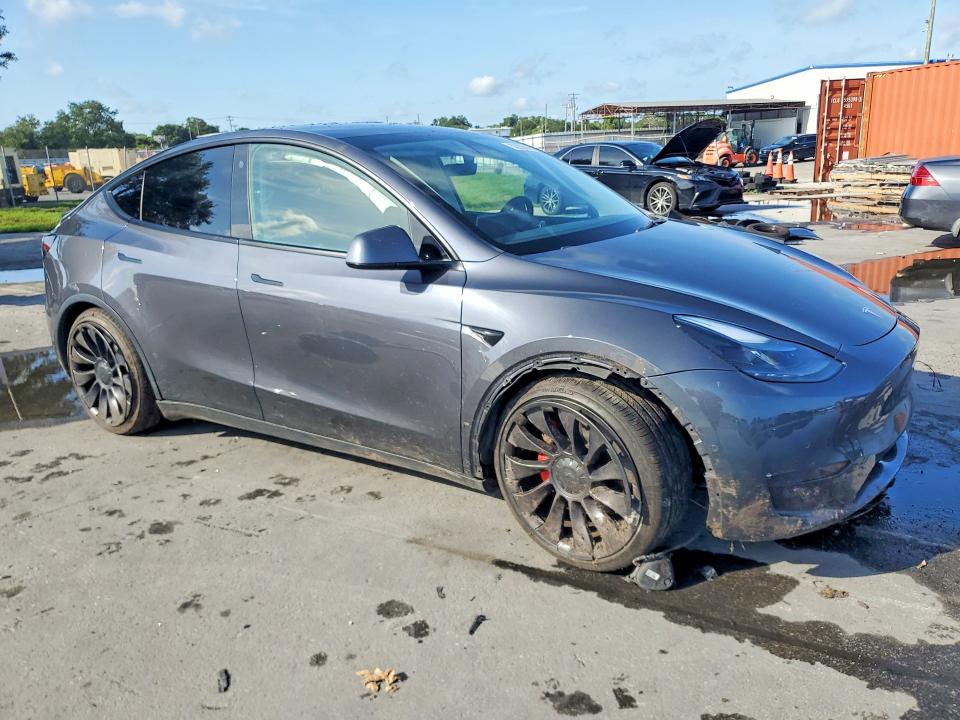 Продаж на аукціоні авто 2021 Tesla Model Y, vin: 5YJYGDEF1MF194757, номер лоту: 62202916