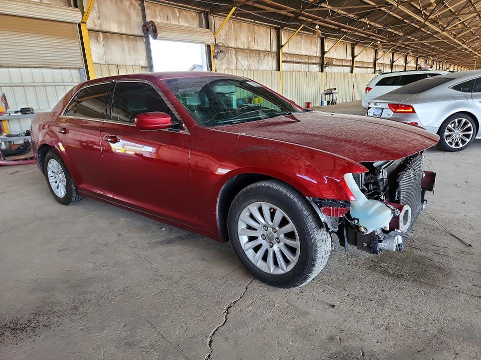Продажа на аукционе авто 2014 Chrysler 300, vin: 2C3CCAAG4EH263024, номер лота: 85635975