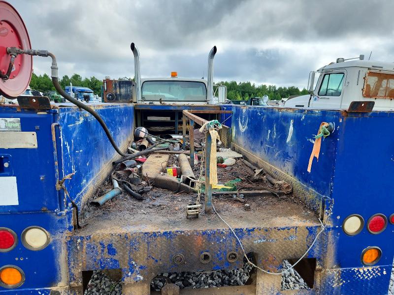 60092676 :رقم المزاد ، 1FDXK74C4PVA29497 vin ، 1993 Ford F700 مزاد بيع