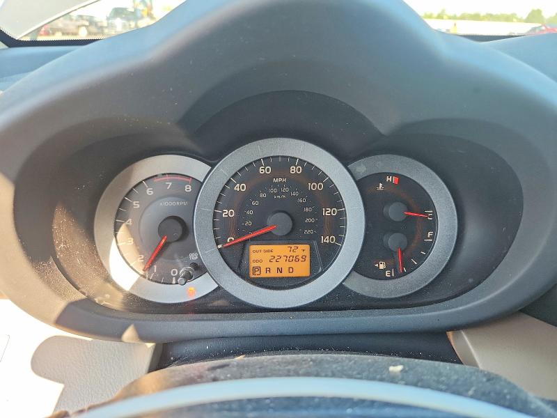60250236 :رقم المزاد ، JTMBD33V865040411 vin ، 2006 Toyota Rav4 مزاد بيع