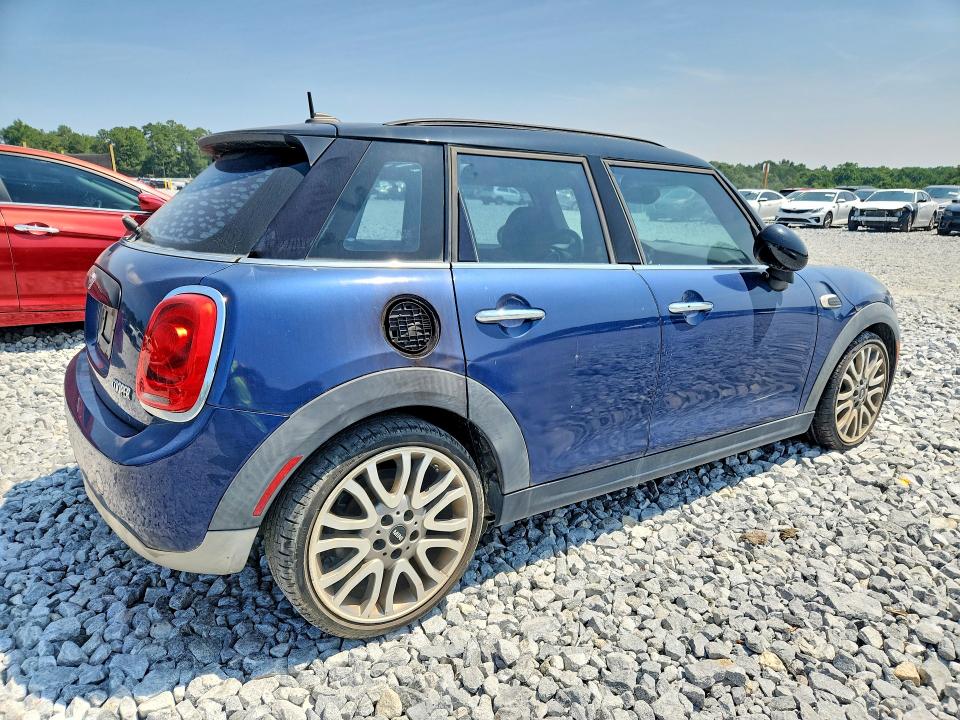 Продажа на аукционе авто 2016 Mini Cooper, vin: WMWXU1C55G2D57348, номер лота: 63165496