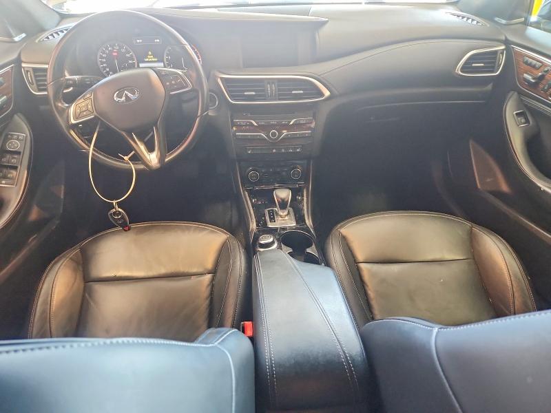 2017 Infiniti Qx30 მანქანა იყიდება აუქციონზე, vin: SJKCH5CR5HA021930, აუქციონის ნომერი: 59711236
