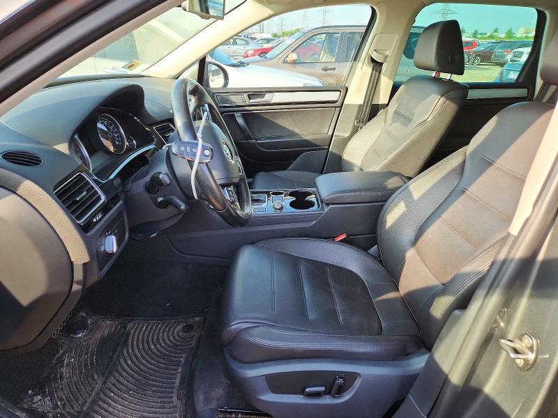 59732856 :رقم المزاد ، WVGEF9BP5GD003641 vin ، 2016 Volkswagen Touareg مزاد بيع