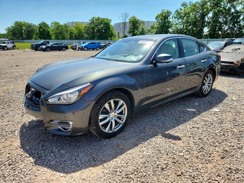 60006086 :رقم المزاد ، JN1BY1APXFM542682 vin ، 2015 Infiniti Q70 مزاد بيع
