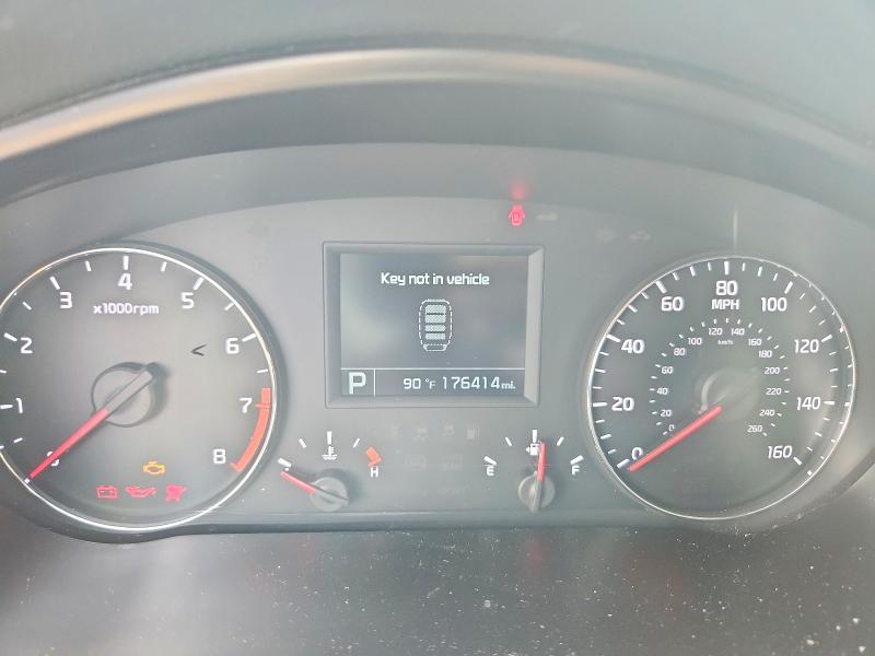 2016 Kia Cadenza მანქანა იყიდება აუქციონზე, vin: KNALN4D71G5221663, აუქციონის ნომერი: 61576076