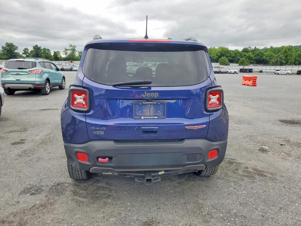 Продажа на аукционе авто 2018 Jeep Renegade, vin: ZACCJBCB4JPH13739, номер лота: 60211066