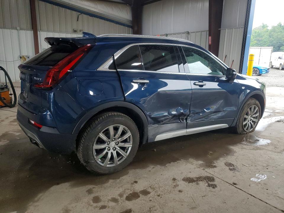 62925846 :رقم المزاد ، 1GYFZDR4XKF218681 vin ، 2019 Cadillac Xt4 مزاد بيع