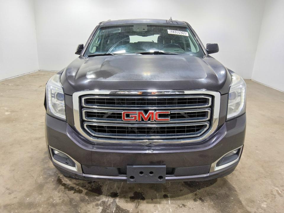 62330926 :رقم المزاد ، 1GKS2AKC8FR276581 vin ، 2015 Gmc Yukon مزاد بيع