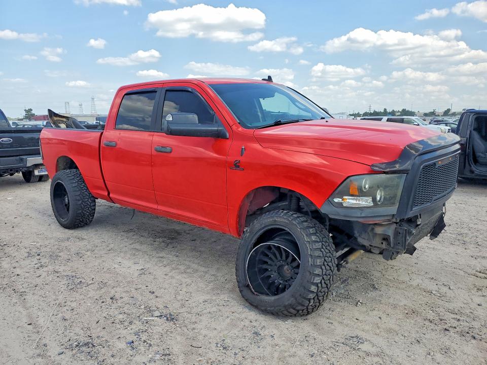 62378956 :رقم المزاد ، 3C63R3DL3FG555710 vin ، 2015 Ram 3500 مزاد بيع