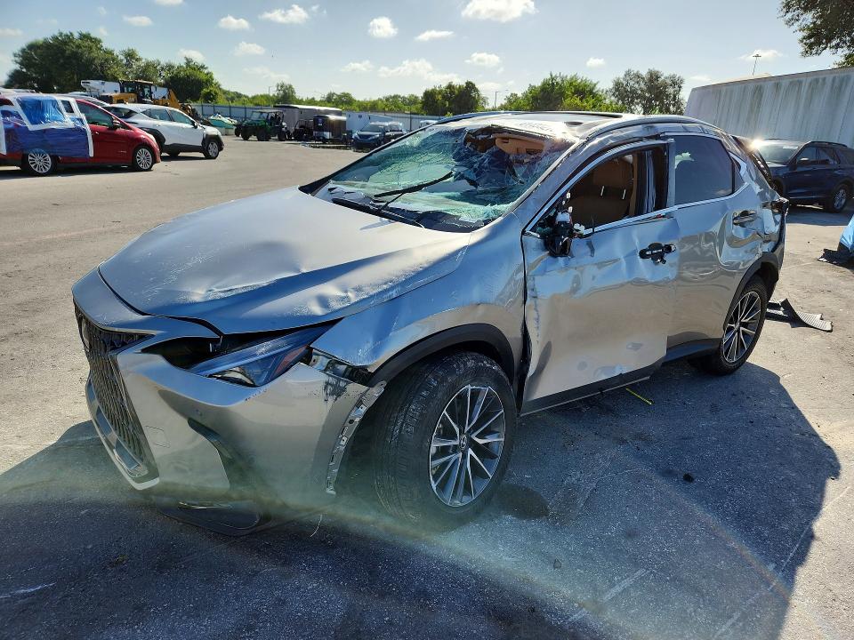 61433276 :رقم المزاد ، 2T2GDCAZ3SC025495 vin ، 2025 Lexus Nx مزاد بيع