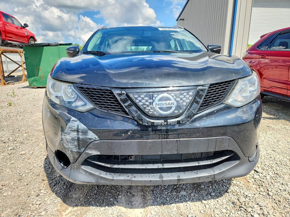 59230146 :رقم المزاد ، JN1BJ1CP4JW186373 vin ، 2018 Nissan Rogue Sport مزاد بيع