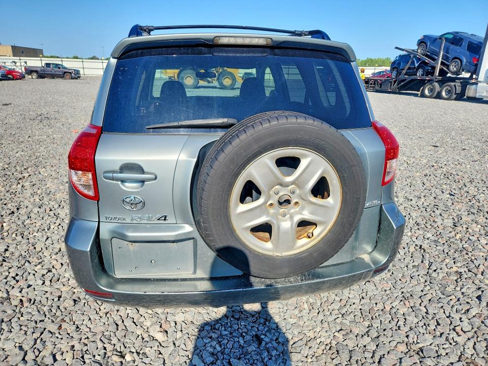 60250236 :رقم المزاد ، JTMBD33V865040411 vin ، 2006 Toyota Rav4 مزاد بيع