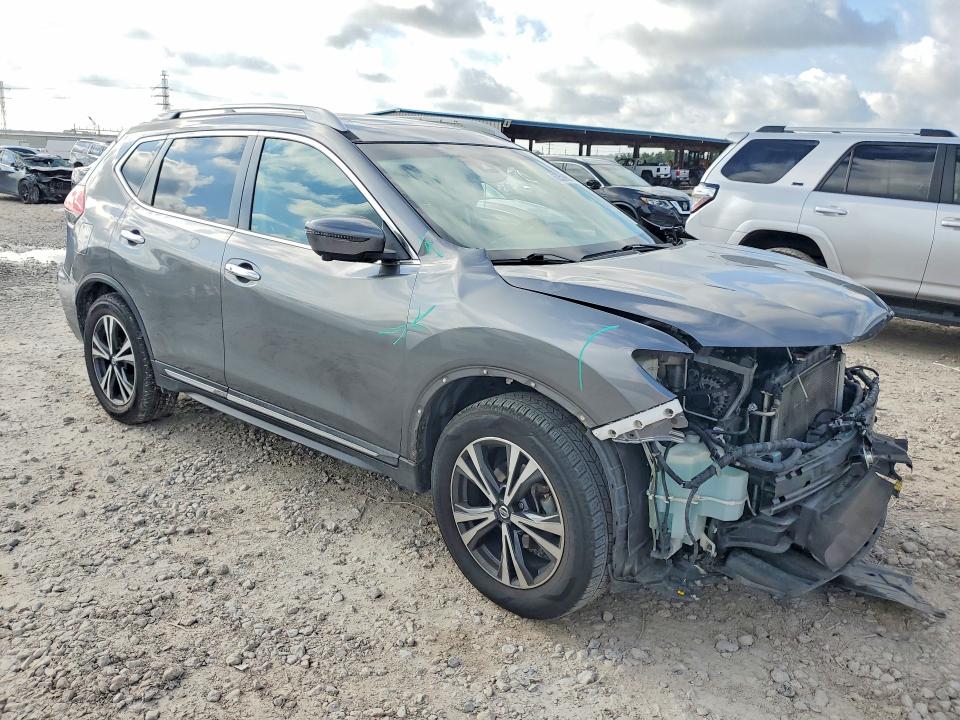 Продажа на аукционе авто 2018 Nissan Rogue, vin: 5N1AT2MT5JC709501, номер лота: 62509886