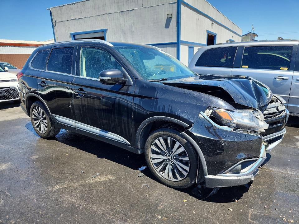 2020 Mitsubishi Outlander მანქანა იყიდება აუქციონზე, vin: JA4AD3A34LZ030731, აუქციონის ნომერი: 62165216
