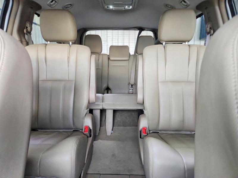 61887306 :رقم المزاد ، 2C4RC1BG5GR288371 vin ، 2016 Chrysler Town & Country مزاد بيع