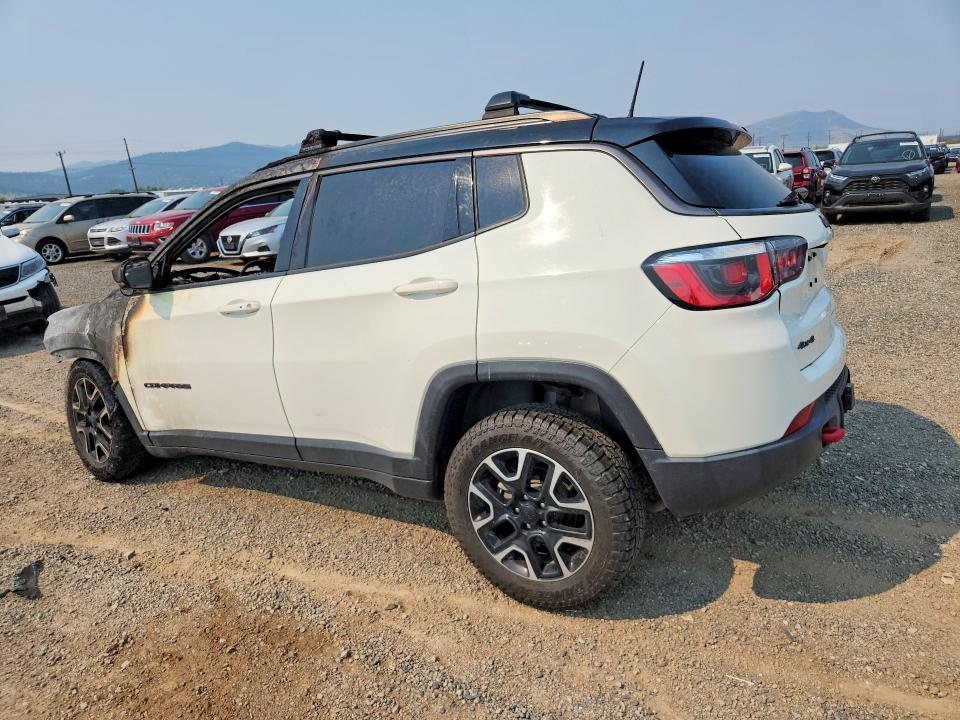 62717546 :رقم المزاد ، 3C4NJDDB5LT116615 vin ، 2020 Jeep Compass مزاد بيع