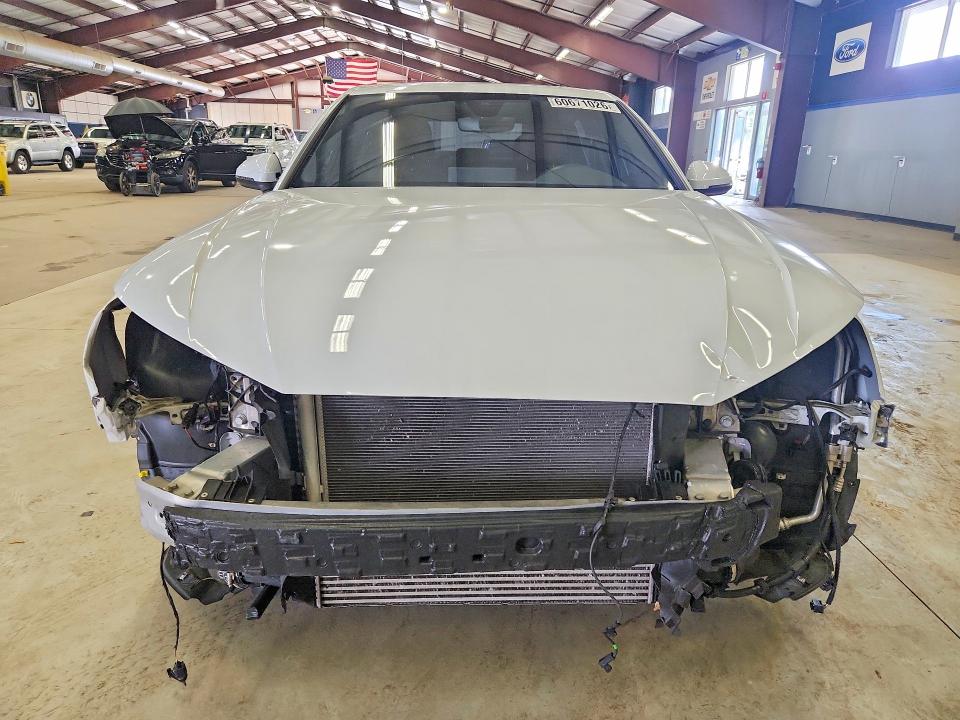 Продаж на аукціоні авто 2022 Audi A4, vin: WAUEAAF43NN004473, номер лоту: 60671026