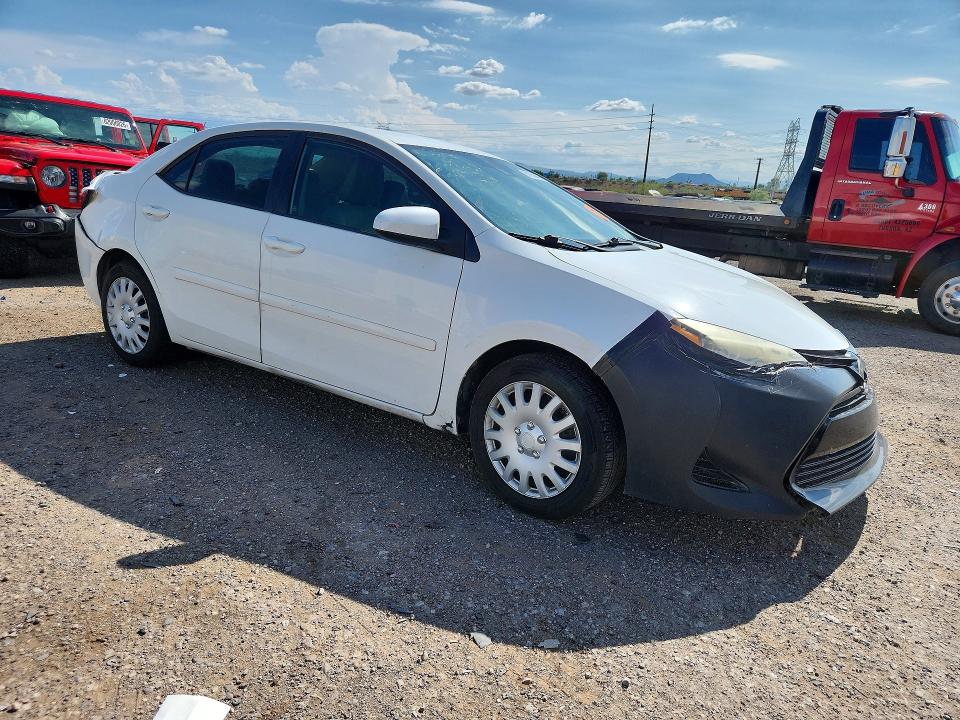 Продаж на аукціоні авто 2017 Toyota Corolla, vin: 2T1BURHE5HC864786, номер лоту: 61950456