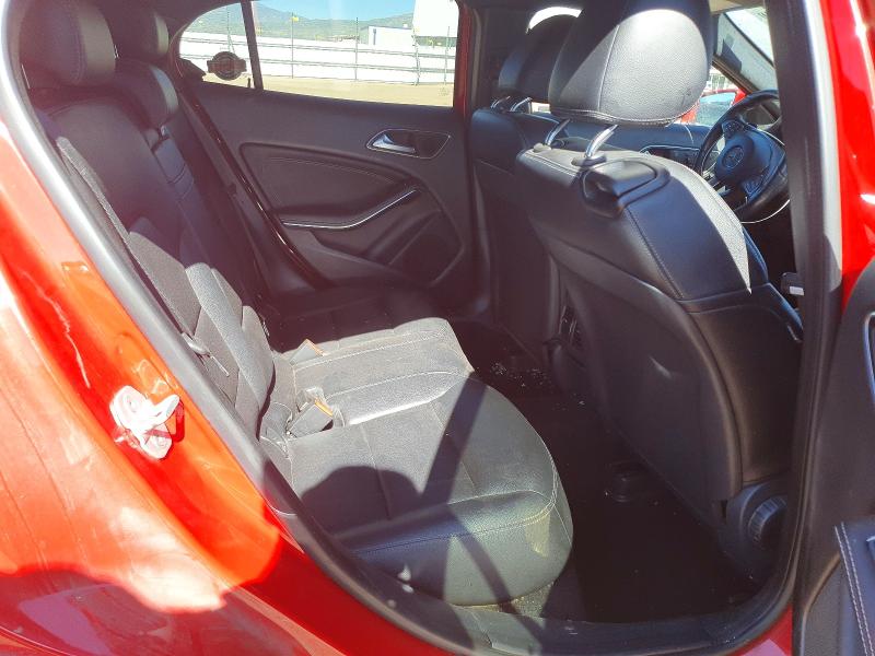 61152006 :رقم المزاد ، WDCTG4GB0GJ209048 vin ، 2016 Mercedes-benz Gla مزاد بيع