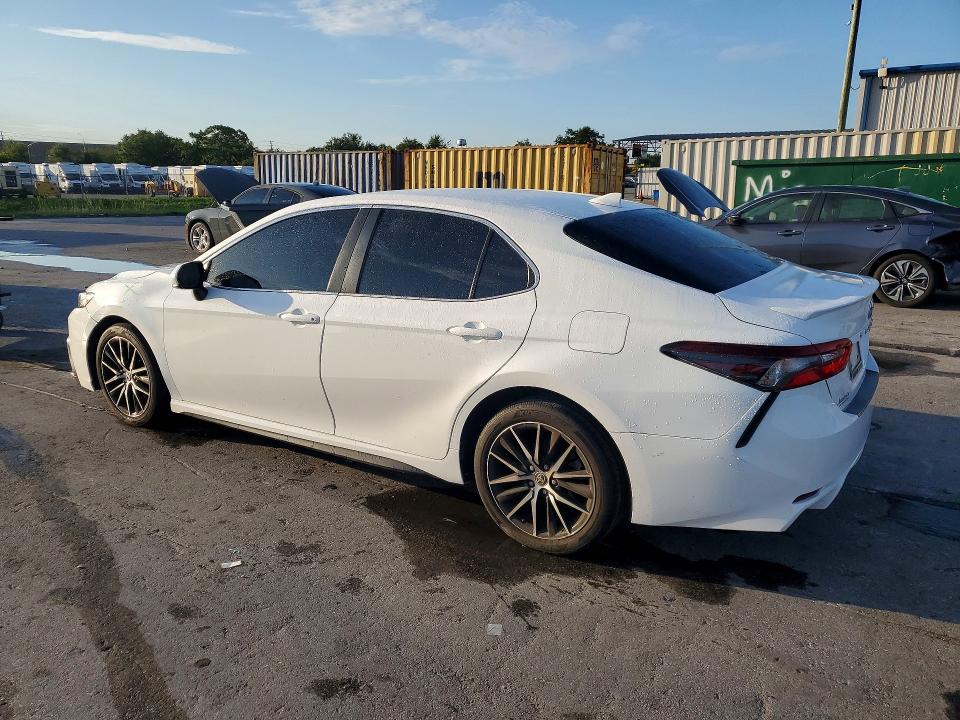 Продажа на аукционе авто 2021 Toyota Camry, vin: 4T1G11AK7MU528081, номер лота: 59855786