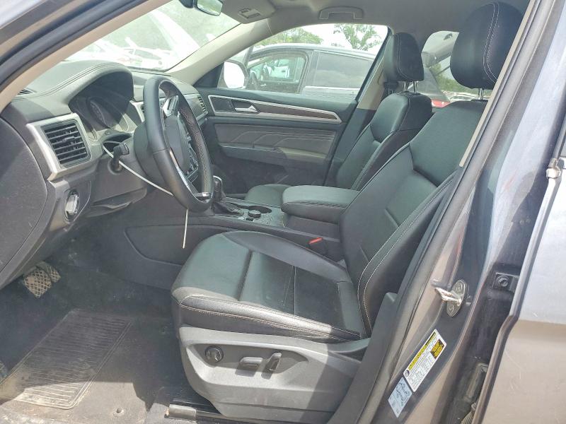 2021 Volkswagen Atlas მანქანა იყიდება აუქციონზე, vin: 1V2HR2CAXMC585875, აუქციონის ნომერი: 58810996