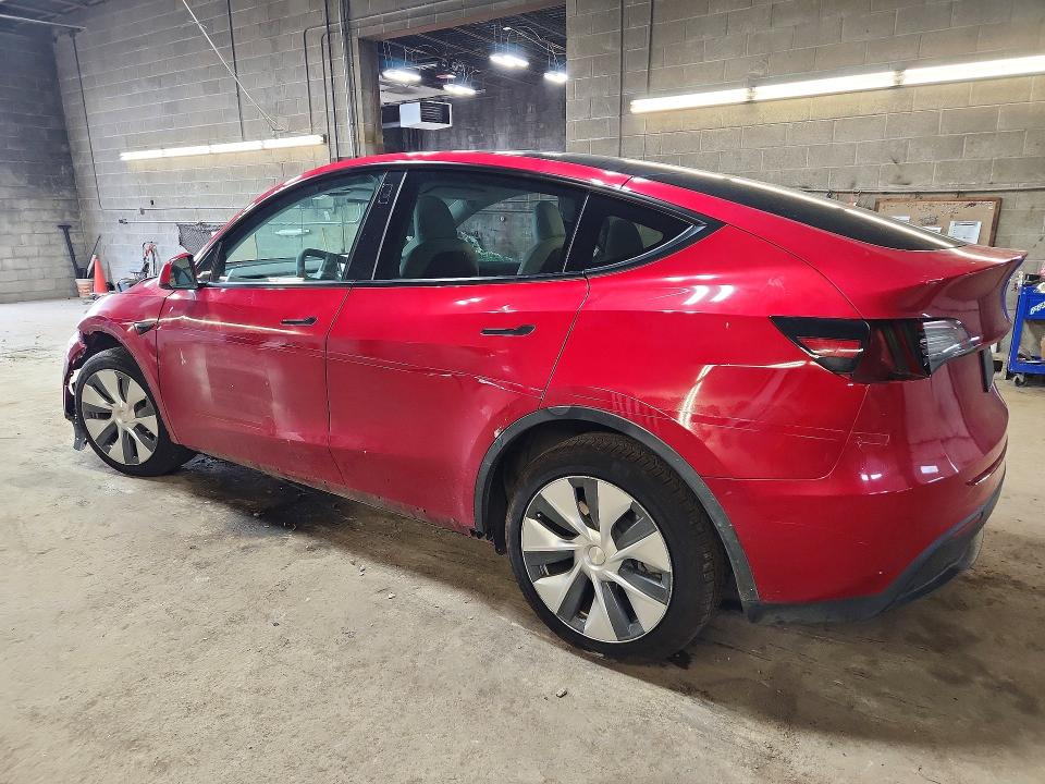 62389666 :رقم المزاد ، 5YJYGDEEXMF095958 vin ، 2021 Tesla Model Y مزاد بيع