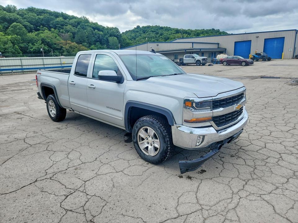 Продажа на аукционе авто 2018 Chevrolet Silverado, vin: 1GCVKREC3JZ322510, номер лота: 60801576