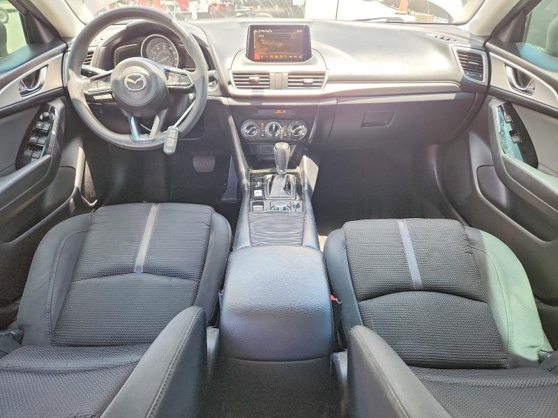 61179846 :رقم المزاد ، 3MZBN1U77HM120536 vin ، 2017 Mazda 3 مزاد بيع