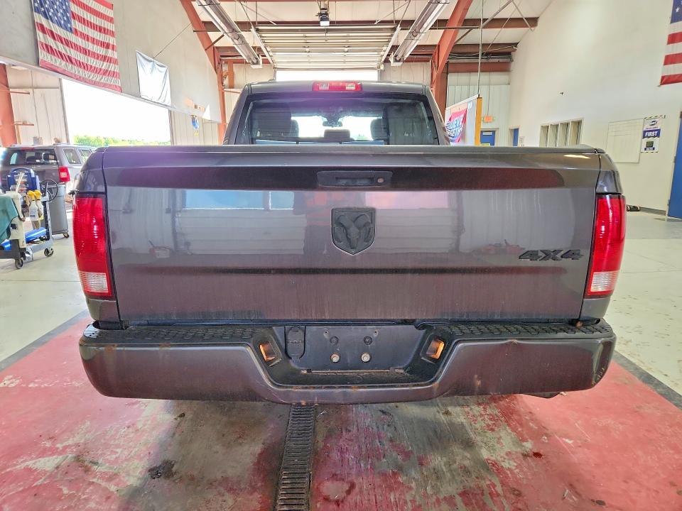 61682376 :رقم المزاد ، 1C6RR7FG6HS845467 vin ، 2017 Ram 1500 مزاد بيع