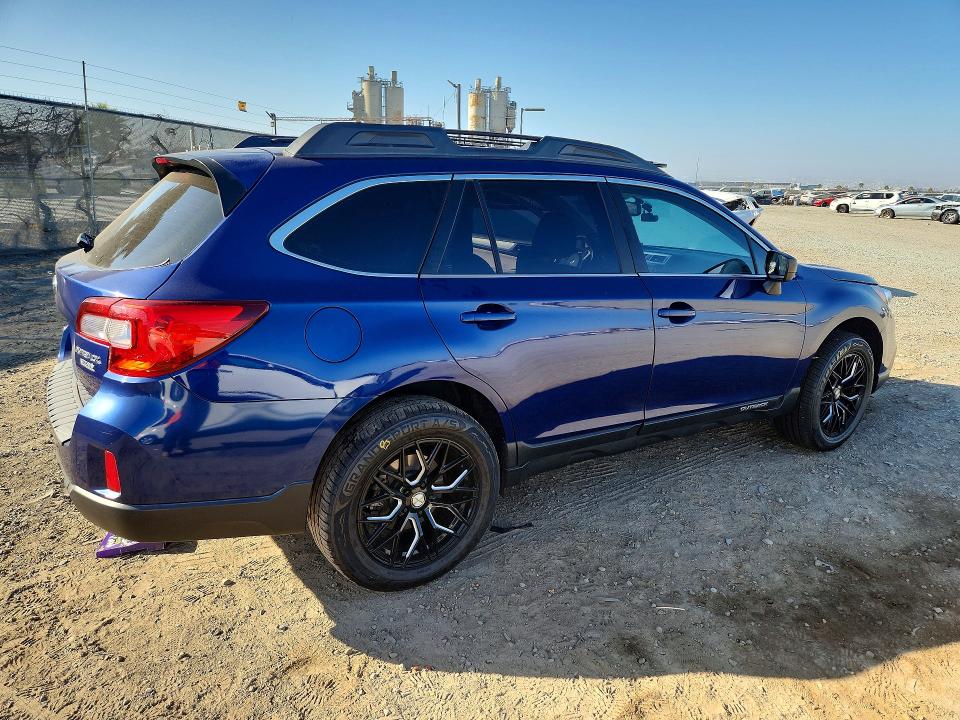 Продажа на аукционе авто 2015 Subaru Outback, vin: 4S4BSAACXF3316817, номер лота: 60897646