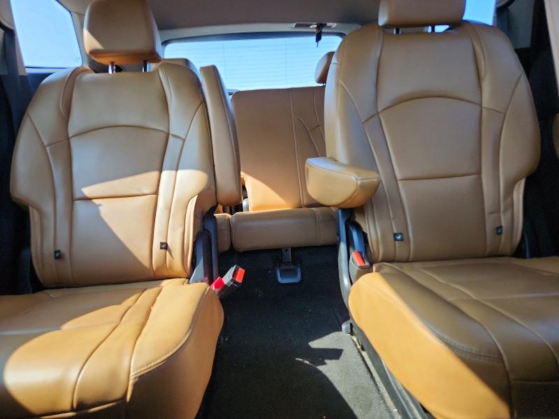 62240596 :رقم المزاد ، 5GAEVBKW5KJ206675 vin ، 2019 Buick Enclave مزاد بيع