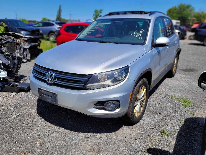 62058226 :رقم المزاد ، WVGJV3AX8DW584293 vin ، 2013 Volkswagen Tiguan مزاد بيع