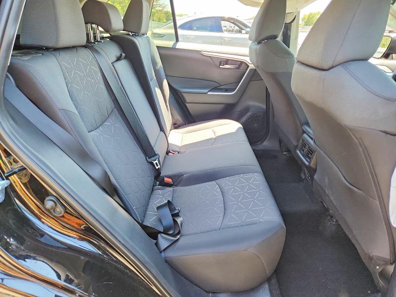 62352776 :رقم المزاد ، 2T3P1RFV7MW152622 vin ، 2021 Toyota Rav4 مزاد بيع