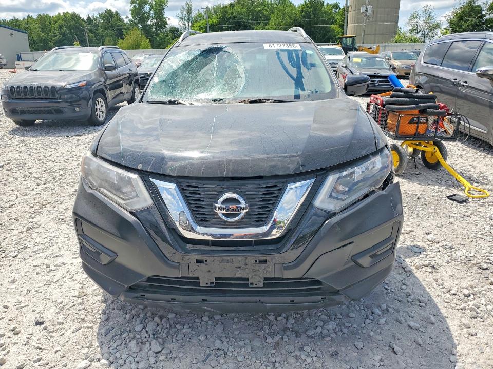61722366 :رقم المزاد ، KNMAT2MV1HP513578 vin ، 2017 Nissan Rogue مزاد بيع