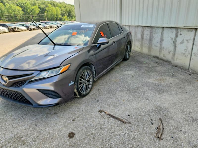 2020 Toyota Camry მანქანა იყიდება აუქციონზე, vin: 4T1G11AK8LU884103, აუქციონის ნომერი: 59580186