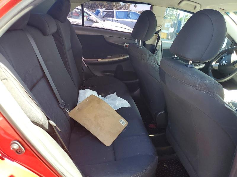61951756 :رقم المزاد ، 5YFBU4EE1DP195174 vin ، 2013 Toyota Corolla مزاد بيع