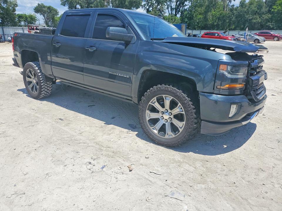 62048436 :رقم المزاد ، 3GCUKREC1JG271875 vin ، 2018 Chevrolet Silverado مزاد بيع