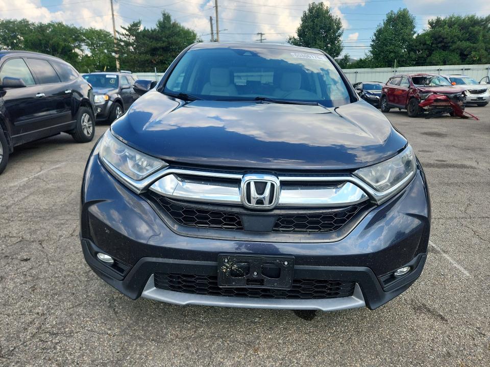 2018 Honda Cr-v მანქანა იყიდება აუქციონზე, vin: 7FARW2H53JE038976, აუქციონის ნომერი: 60806176