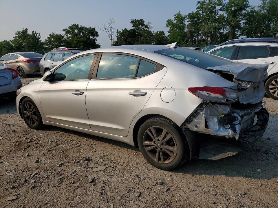 62642676 :رقم المزاد ، 5NPD84LF2JH231763 vin ، 2018 Hyundai Elantra مزاد بيع